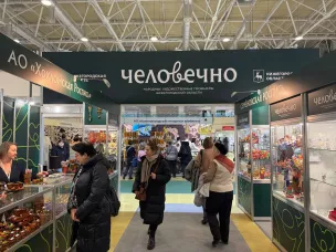 Бренд народных художественных промыслов Нижегородской области «Человечно» представили на выставке «Ладья. Весенняя фантазия – 2025»